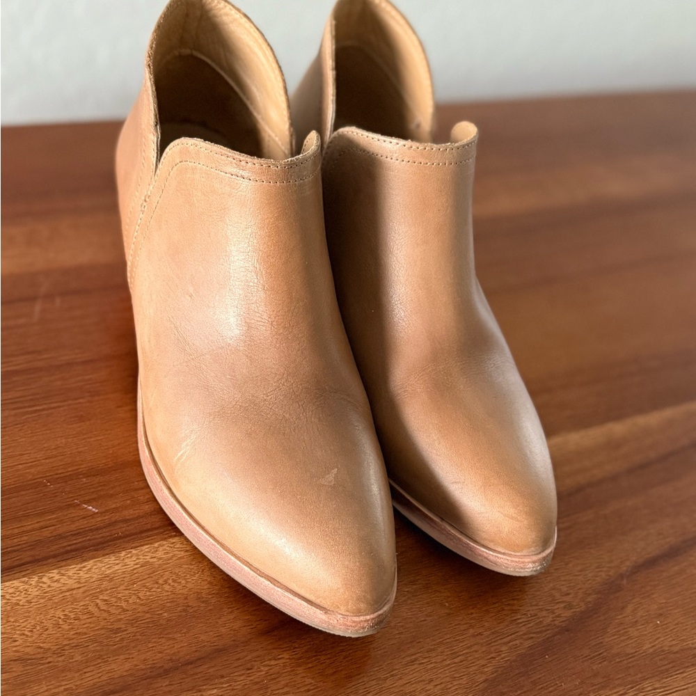 Nisolo Mia All Leather Ankle Boots - Picture 3 of 7